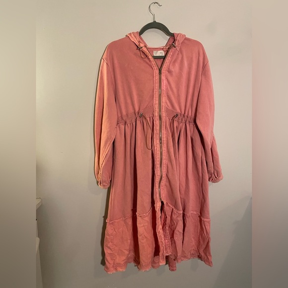 Oli & Hali Peach Light Pink Textured Unique Long Zip Up Hoodie - Picture 1 of 7